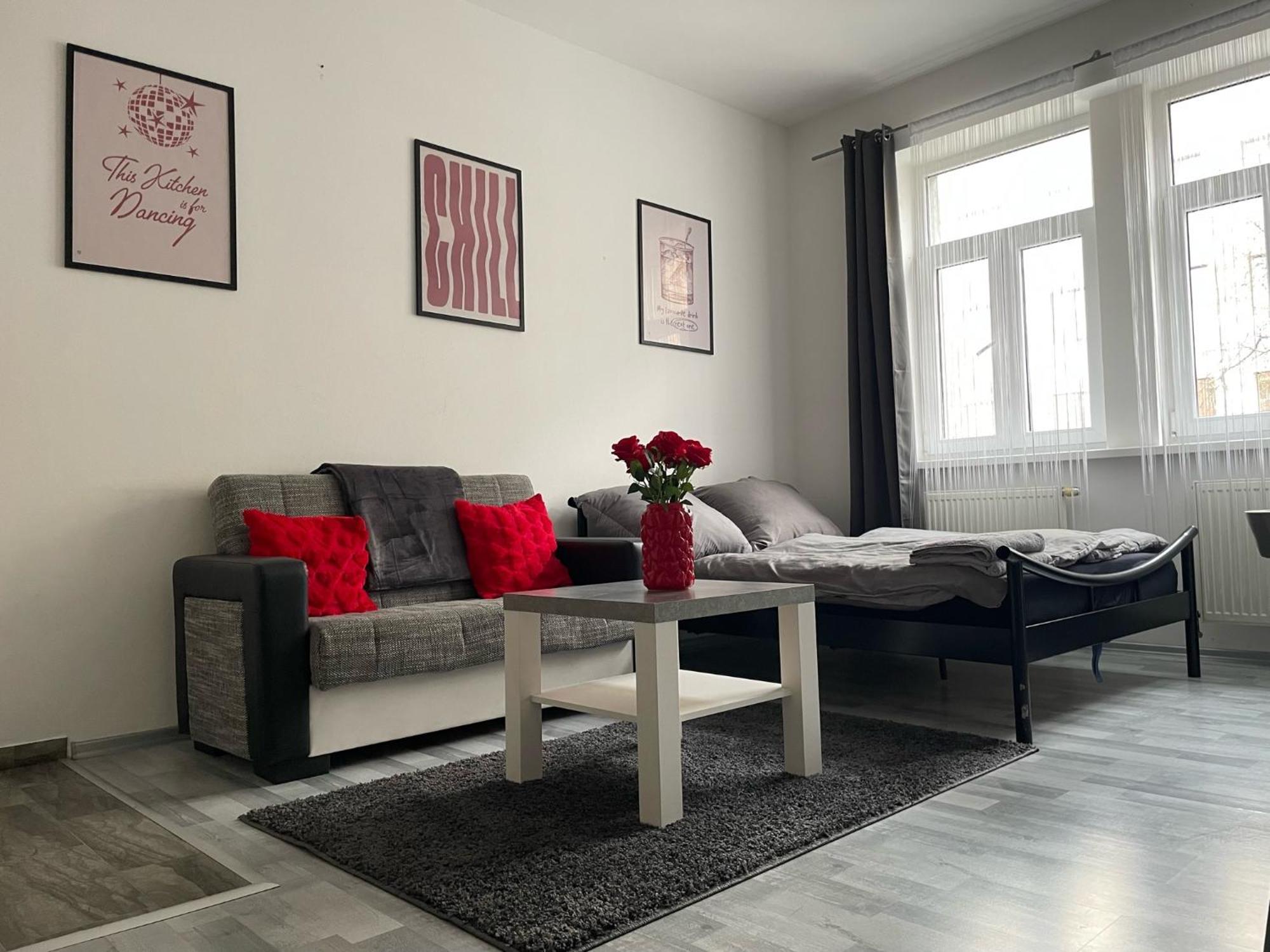 Tiffany Apartment In The City Center Bratislava Exterior photo